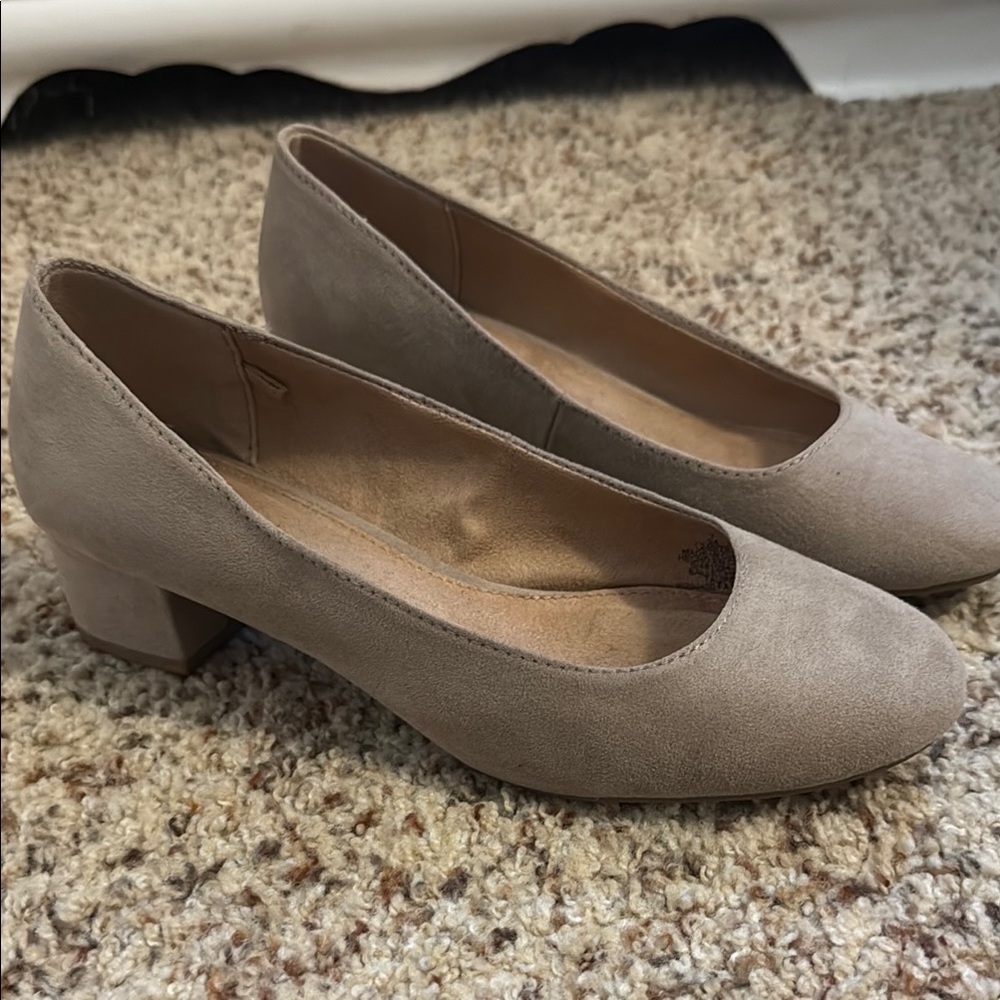 Old Navy low block heel